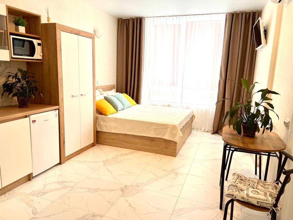 Osapart Hotel In A Complex Semycvit 2 Lviv Bagian luar foto