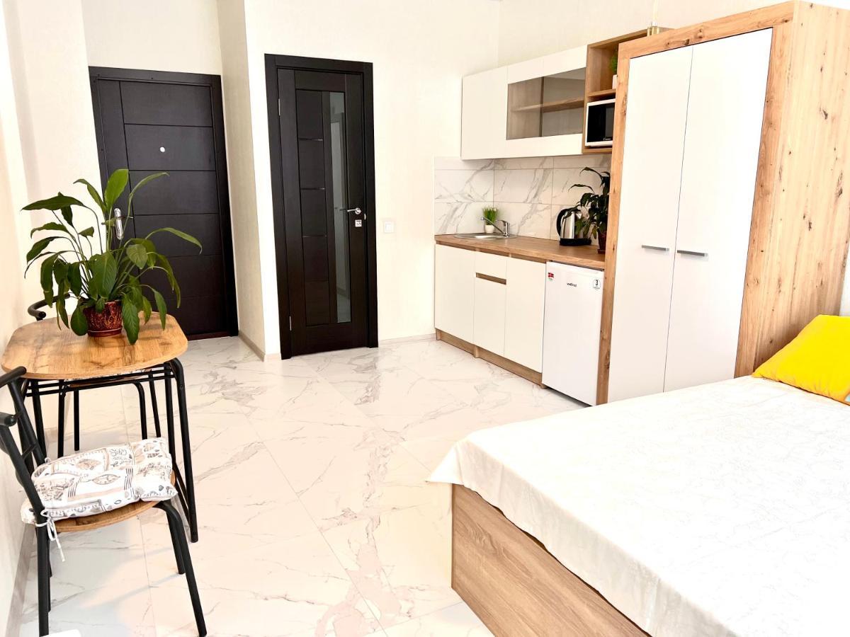 Osapart Hotel In A Complex Semycvit 2 Lviv Bagian luar foto
