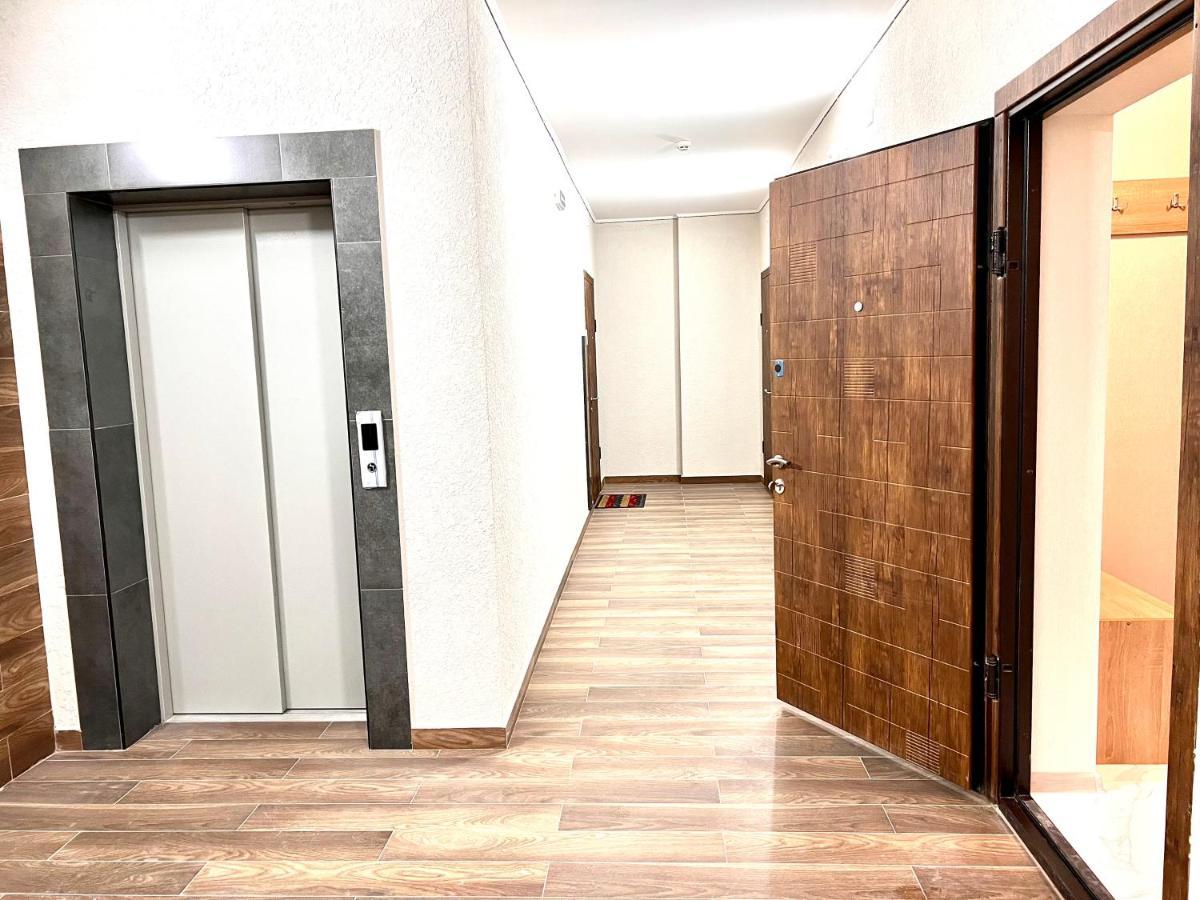 Osapart Hotel In A Complex Semycvit 2 Lviv Bagian luar foto