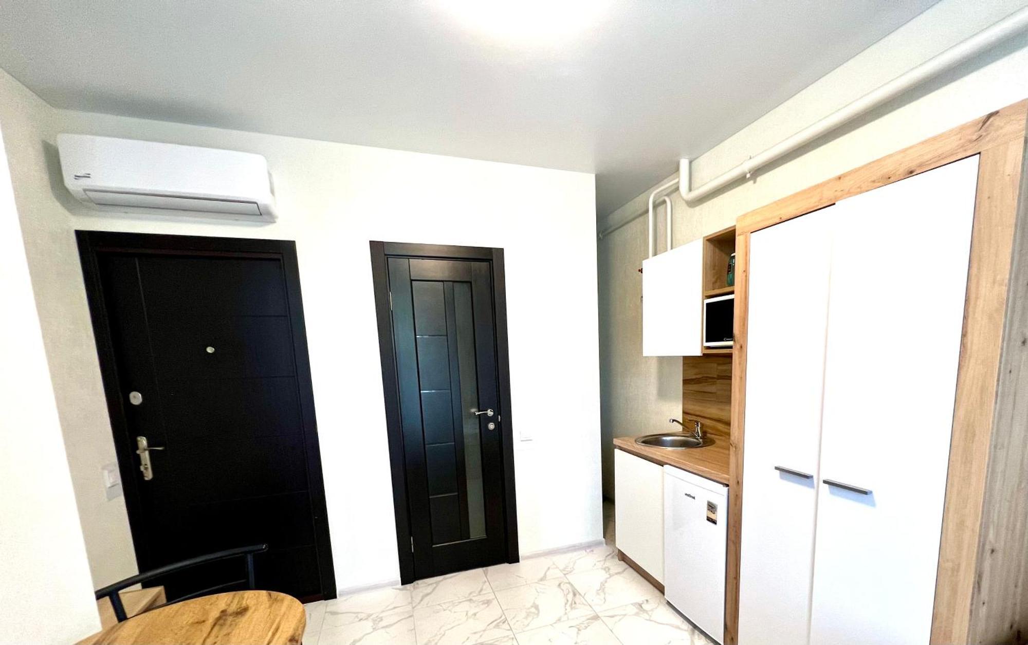 Osapart Hotel In A Complex Semycvit 2 Lviv Bagian luar foto