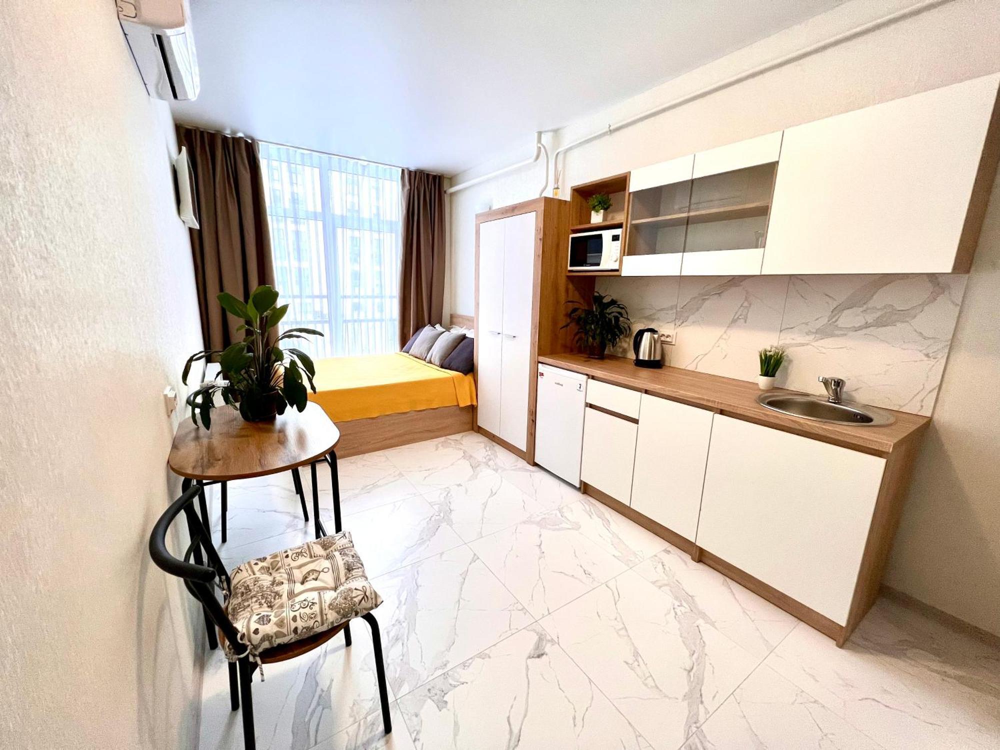 Osapart Hotel In A Complex Semycvit 2 Lviv Bagian luar foto