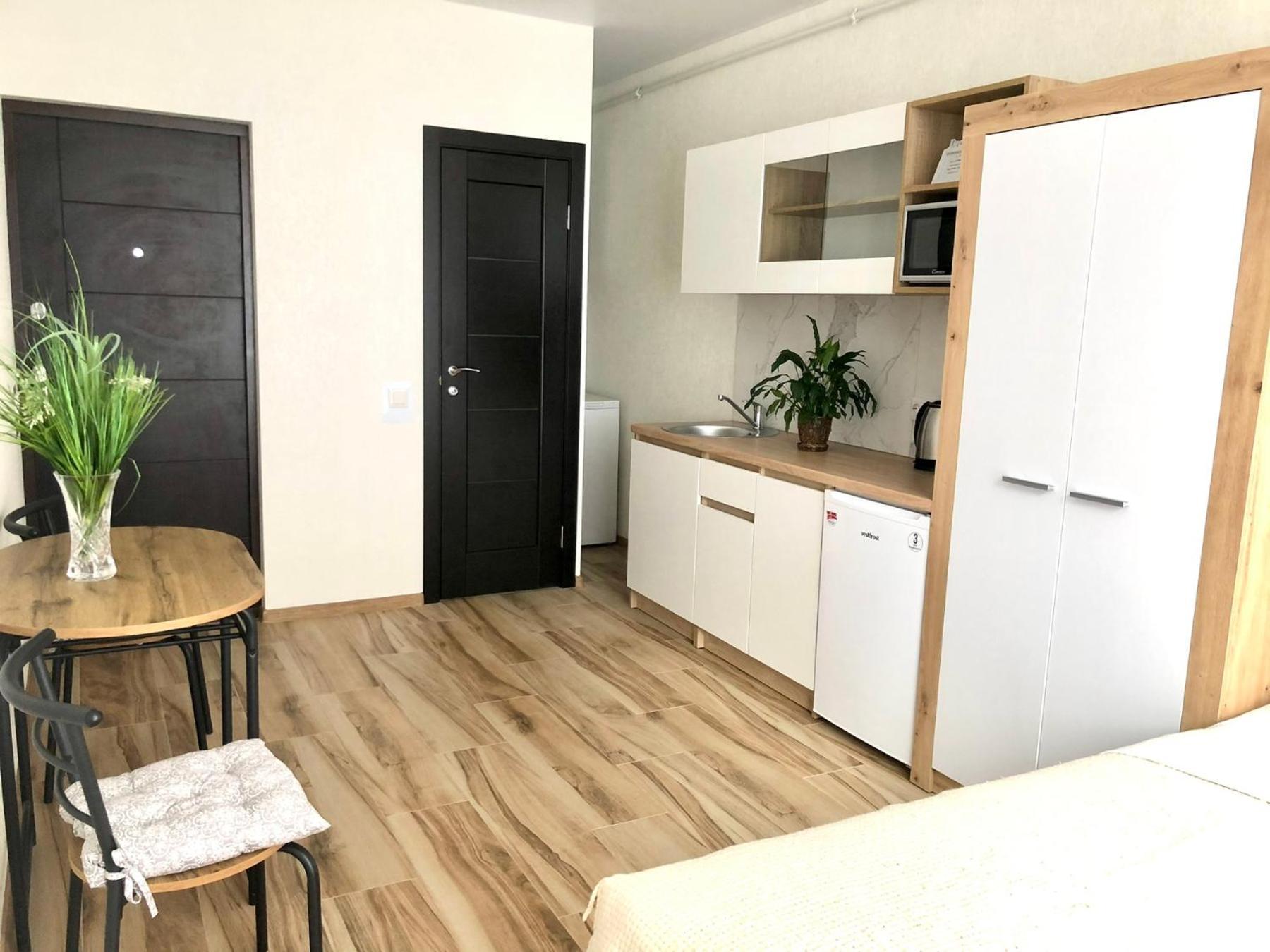 Osapart Hotel In A Complex Semycvit 2 Lviv Bagian luar foto